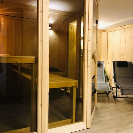 Kapitaenshaus An Der Warnow Mit Sauna 게스트하우스